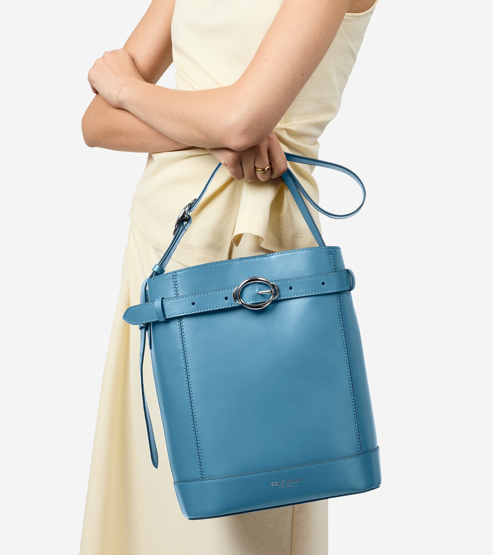 Women's Alexandria Bucket Bag - Image 2