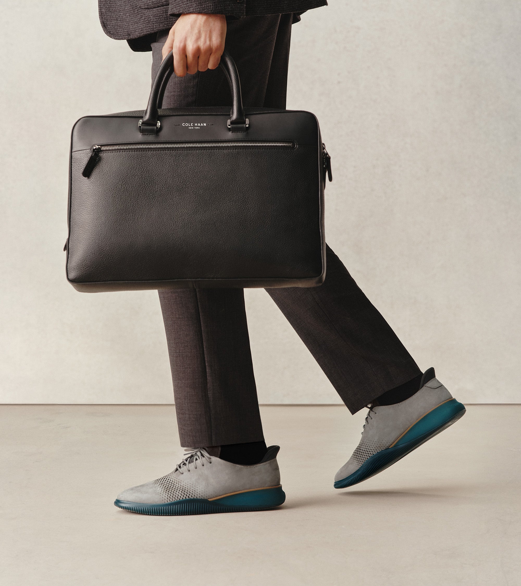 Men's Damon Briefcase - Image 2